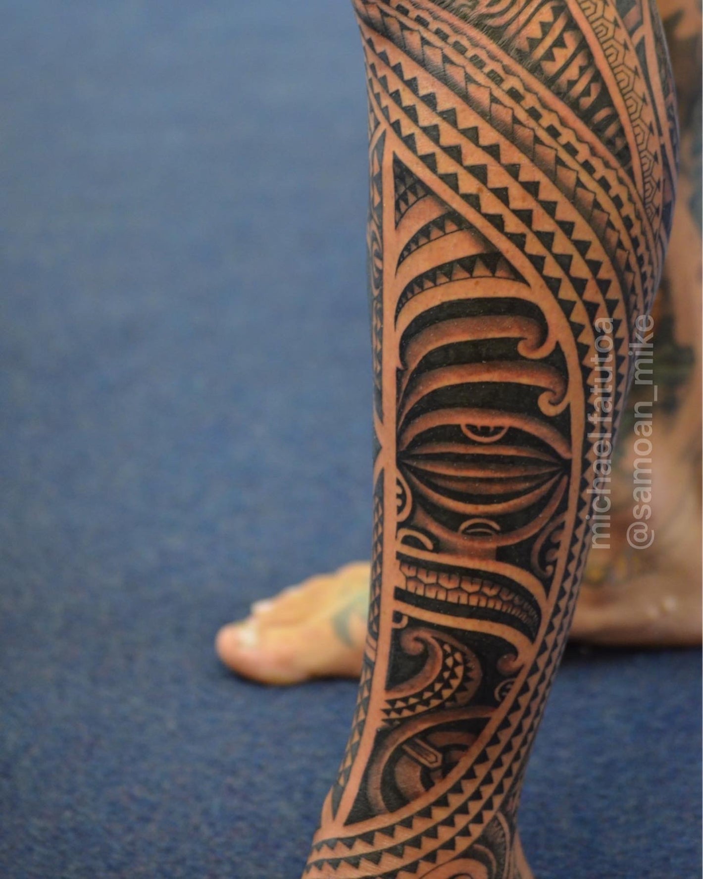 sacred tatau studio in las vegas. samoan style. polynesian tatau. vegas tatau. sacred tatau. tattoo studio las vegas. samoan art. hawaiian tattoo. tongan tattoo. tahitian tattoo. tribal tattoo. meaningful tattoos. best tatau. samoan mike. maori tattoo tat